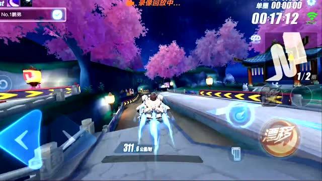 救援男孩毕业生